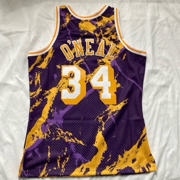 Mitchell & Ness Marbled Shaq Throwback - Picture 8 of 8